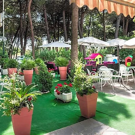 Park Pineta Szálloda Cervia