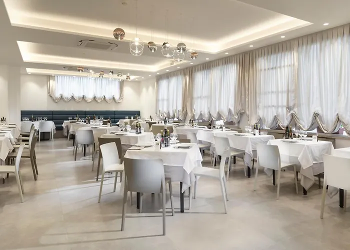 فندق Park Pineta تّشيرفييا